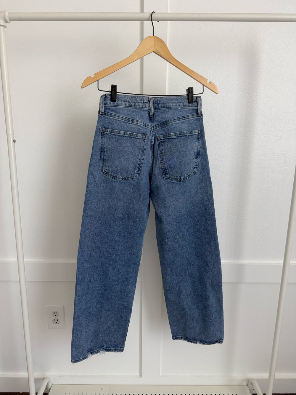 Agolde Harper Crop Straight Jean in Hassle - Picture 5 of 6
